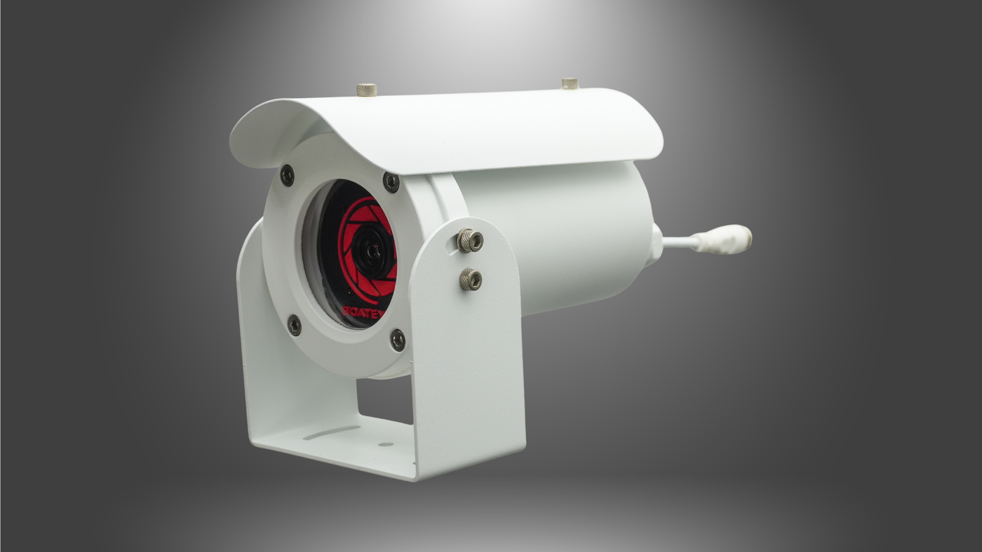 BoatEye360 C-1080 night vision camera showing HDMI and analog CVBS video output options