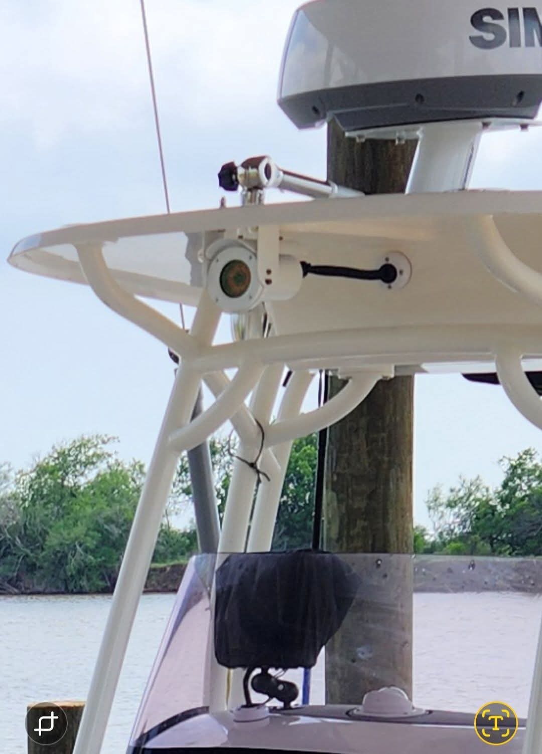 camera near simrad radar